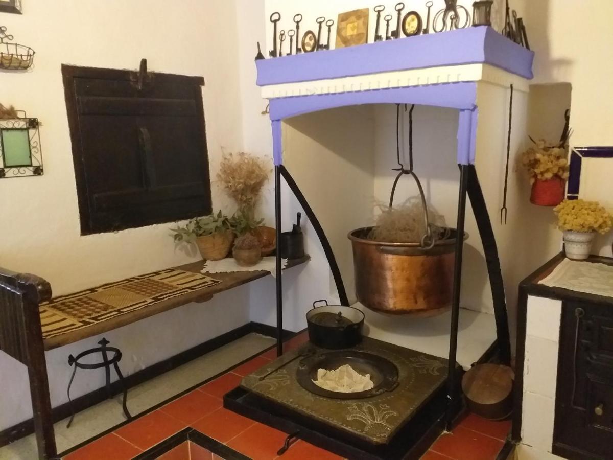 Loporzano Casa Rural Boletas מראה חיצוני תמונה
